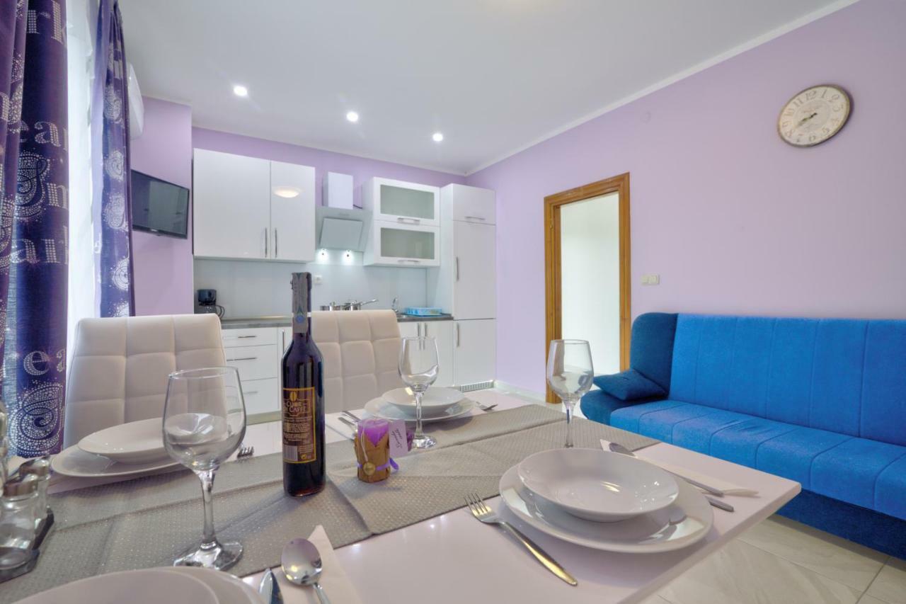Apartment Toni เซนญ์ ภายนอก รูปภาพ